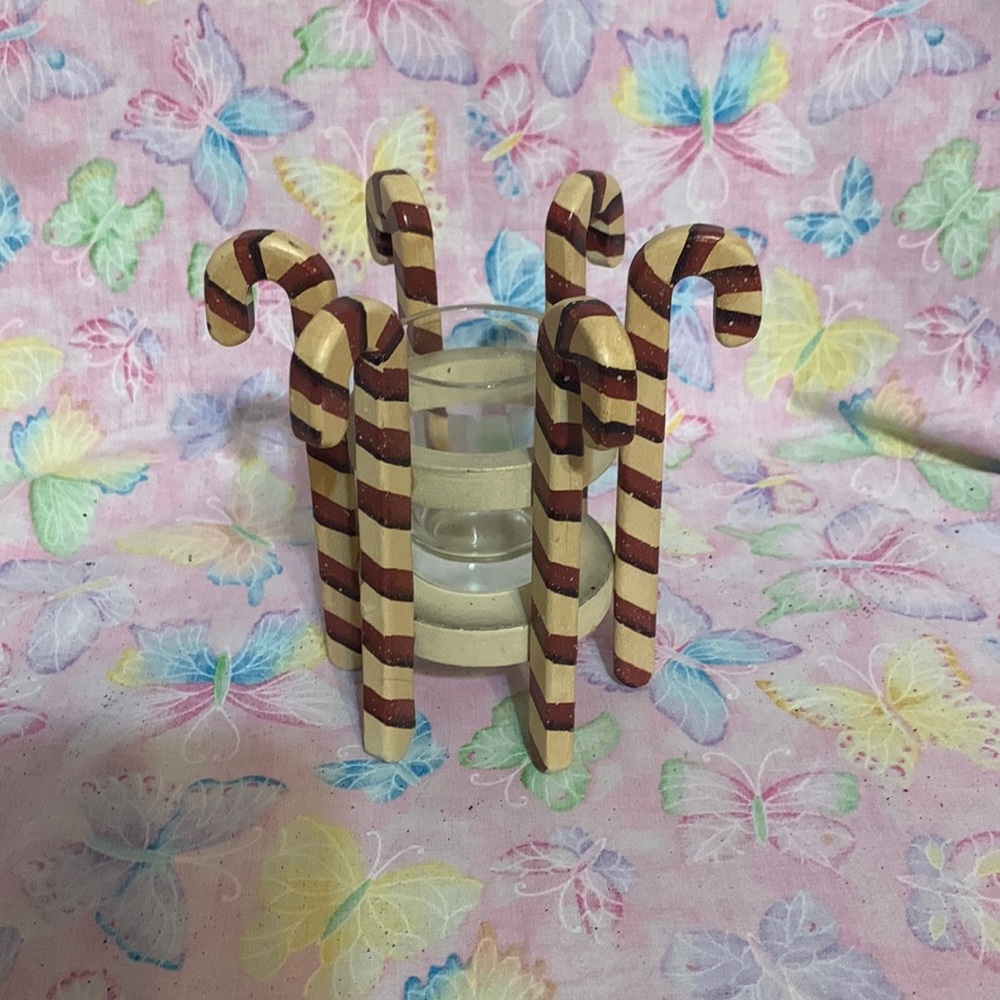 🦋 Candy cane candle holder. 6 1/2” tall